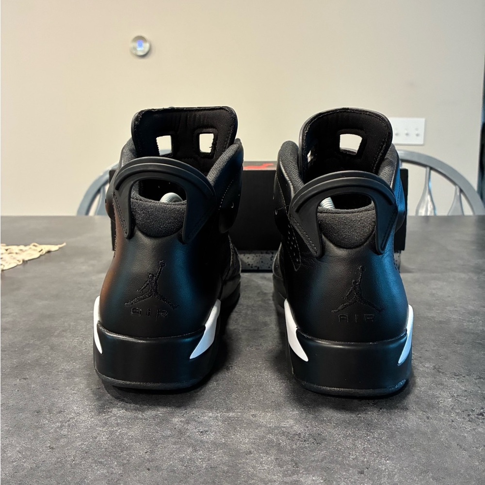 🔥Jordan 6🔥 - Picture 7 of 12